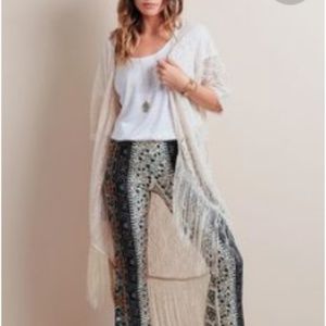 Kendall & Kylie fringe kimono